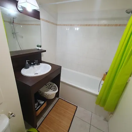 Appartement L'ilot Du Val D'europe A 2 Minutes Du Rer Et A 5 Minutes De Disneyland Montévrain
